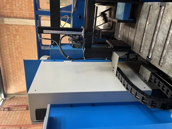 Segatrice a nastro Automatica BTM seminuova
