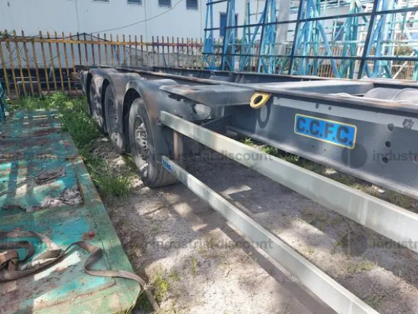 9#8978 Semirimorchio porta container CCFC