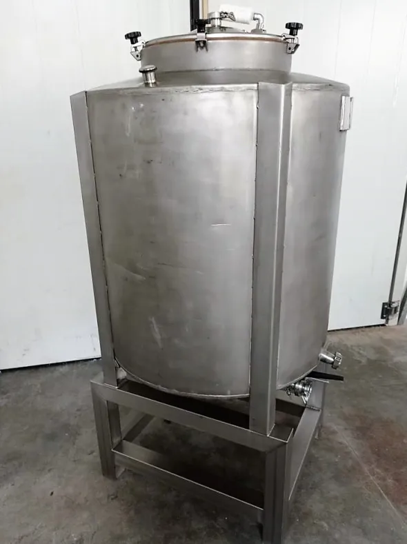 SERBATOIO PER STOCCAGGIO 750 LT (COD. MF-PR-SER-226)