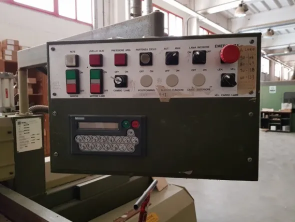 9#5191 Sezionatrice automatica Swisel Italia