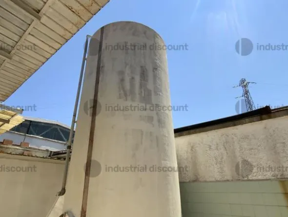 26#9550 Silos in vetroresina per aceto