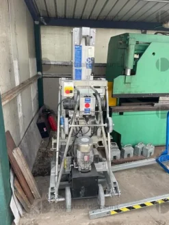 1#8741 Sollevatore per vetri, cesoia e pressa Femas
