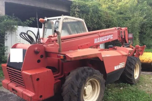 24#3066 Sollevatore telescopico Manitou