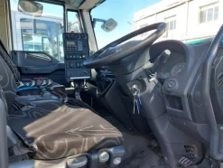 30#7528 Spazzatrice Iveco