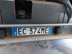 30#7528 Spazzatrice Iveco