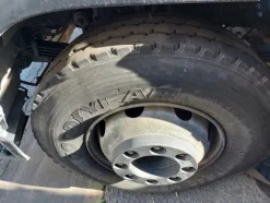 30#7528 Spazzatrice Iveco