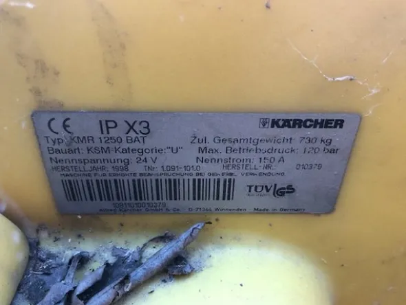5#5397 Spazzatrice Karcher KMR 1250