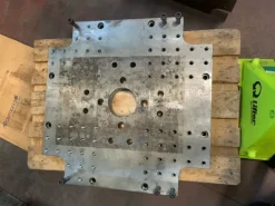 SPESSORE PIANI PRESSE AD INIEZIONE