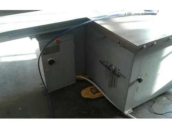 squadratice lazzari juno 3200 CE con incisore
