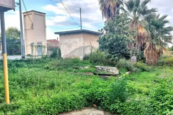 #2537366 Stabilimento con pertinenze da ristrutturare