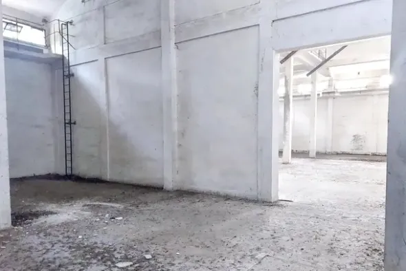 #2537366 Stabilimento con pertinenze da ristrutturare