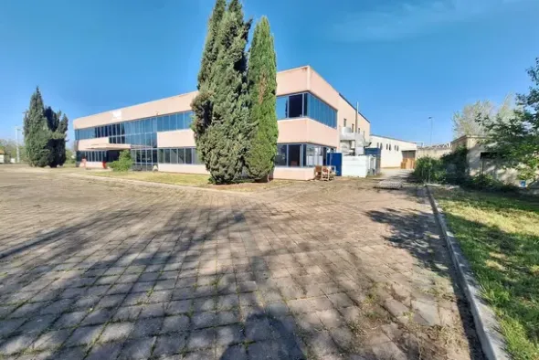 #23508 Stabilimento industriale con annessi uffici
