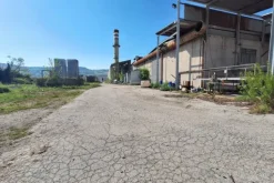 #23508 Stabilimento industriale con annessi uffici