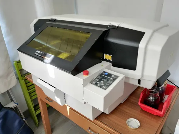 Stampante mutoh VJ_426UFUV led