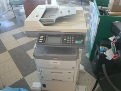 14#7620 Stampanti e e attrezzatura informatica