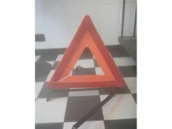 STAMPI TRIANGOLI NORMATIVA EUROPEA