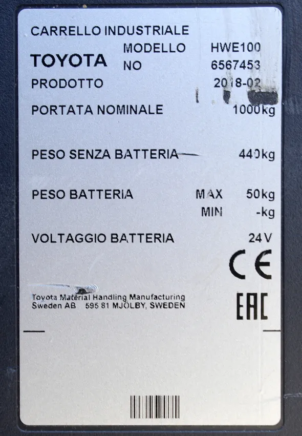 Stoccatore uomo a piedi