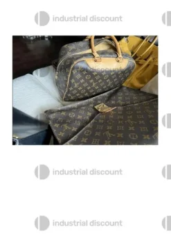107#8837 Stock borse e cinture vari brand