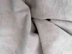 Stock pellame camoscina colori vari per export