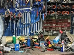 #24769 Storica attività di riparazione bici