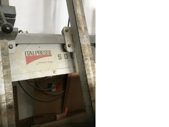 STRETTOIO ITALPRESSE