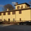 #21754 Struttura alberghiera con ampia corte e parcheggi