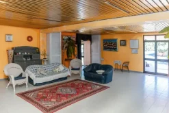 #18572 Struttura ricettiva per eventi con piscina