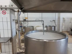 5#6139 Stufa e recipiente doppiofondo