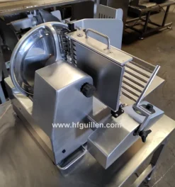 TAGLIERINA AFFETTATRICE AUTOMATICA GRAEF VA-400