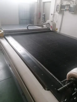 TAGLIO AUTOMATICO CON LAVAGNA E PROGRAMMA DI DISEGNO