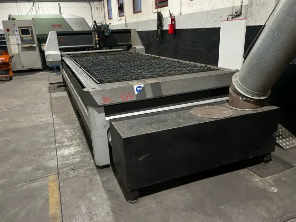 TAGLIO PLASMA HPM GENERATORE HYPERTHERM 130HD ANNO 2007