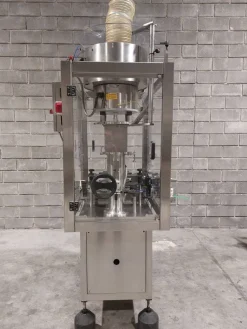 TAPPATORE PER LIQUORI O ACETO