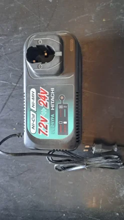 Tassellatore Hitachi DH20DV