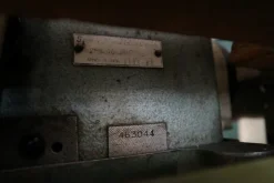 3#7095 Tavoli aspirazione e macchine da cucire