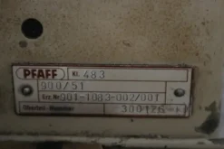 3#7095 Tavoli aspirazione e macchine da cucire