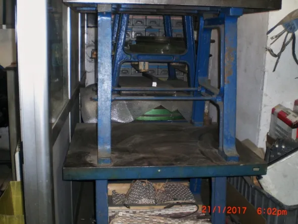 TAVOLO LAVORO GHISA