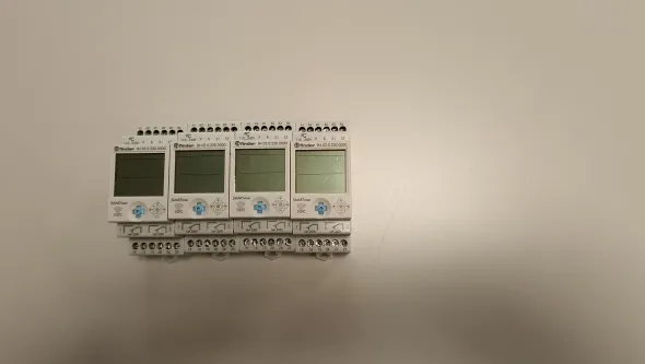Temporizzatori Finder Smartimer 16A