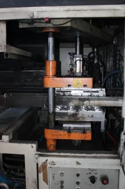 15#4006 Termoformatrice Moretti VPK C 84