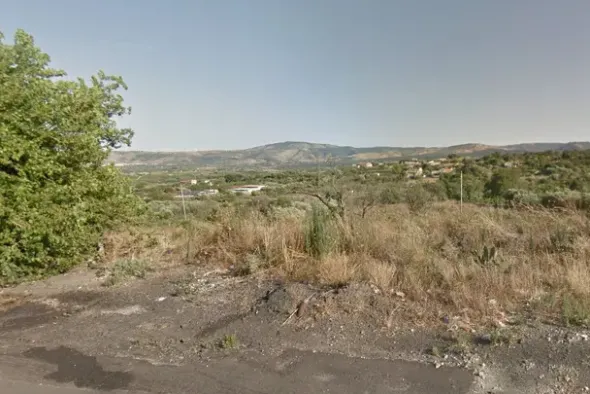 #11141 Terreni agricoli di 13.171 mq con fabbricati rurali