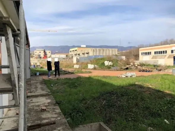 #24136 Terreno di 1.762 mq con fabbricato