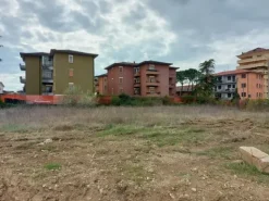 #16210 Terreno edificabile di 14.484 mq
