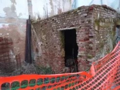 #6925 Terreno edificabile di 49 mq con rudere