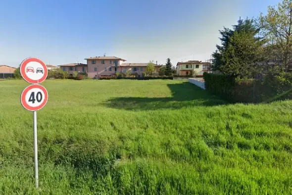 #22650 Terreno parzialmente edificabile di 2248 mq