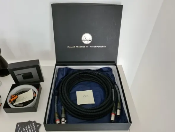 24#7255 Testine Audio Technica e cavi