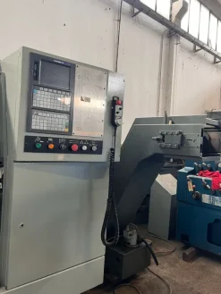 TORNIO CNC GSK 980TD