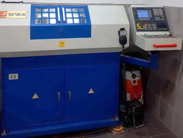 Tornio CNC KNUTH PICO TURN