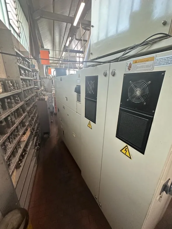 TORNIO CNC USATO OKUMA LB 300