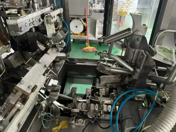 TP117 Applicatore tappi Tetra Cap TCA45 usato