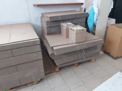 1#7915 Trancia Atom scaffalatura attrezzatura per confezione e arredo d'ufficio