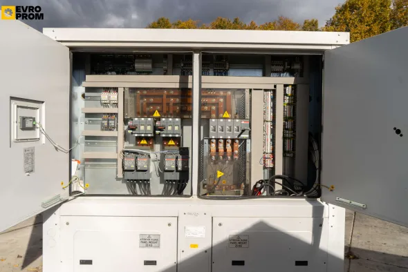 Trane chiller 594/675 kW | pompa di calore | Garanzia